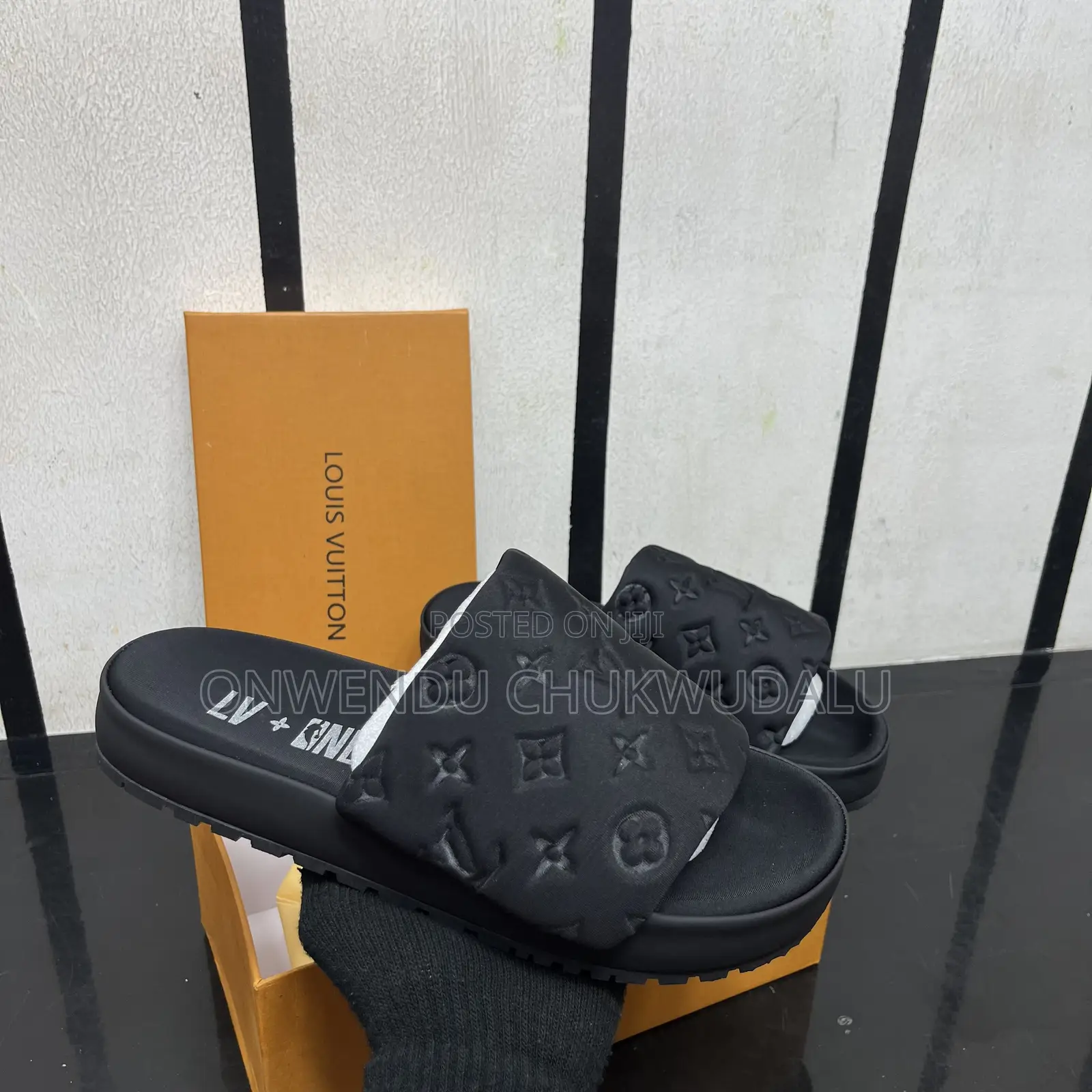 Lv Season 7 Slide