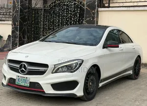 Mercedes-Benz CLA-Class CLA 250 4MATIC Sedan 2014 White