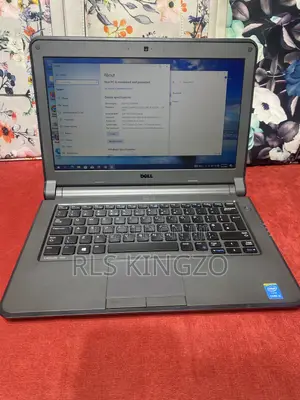 Laptop Dell Latitude 3350 4GB Intel Core i3 HDD 500GB