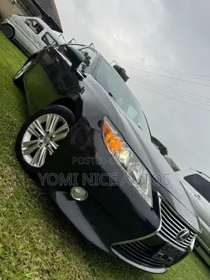 Lexus ES 2014 Black