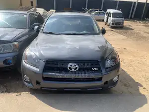 Toyota RAV4 2011 Gray