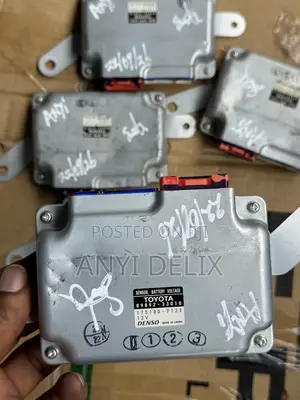 Hybrid Sensor Battery Voltage Module Camry 2006-2011 89892-33010