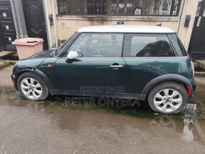 Mini Cooper 2005 Green