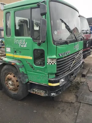 Volvo Fl6 Truck 6 Tyres (Cab and Chassis) (Foreign Used)