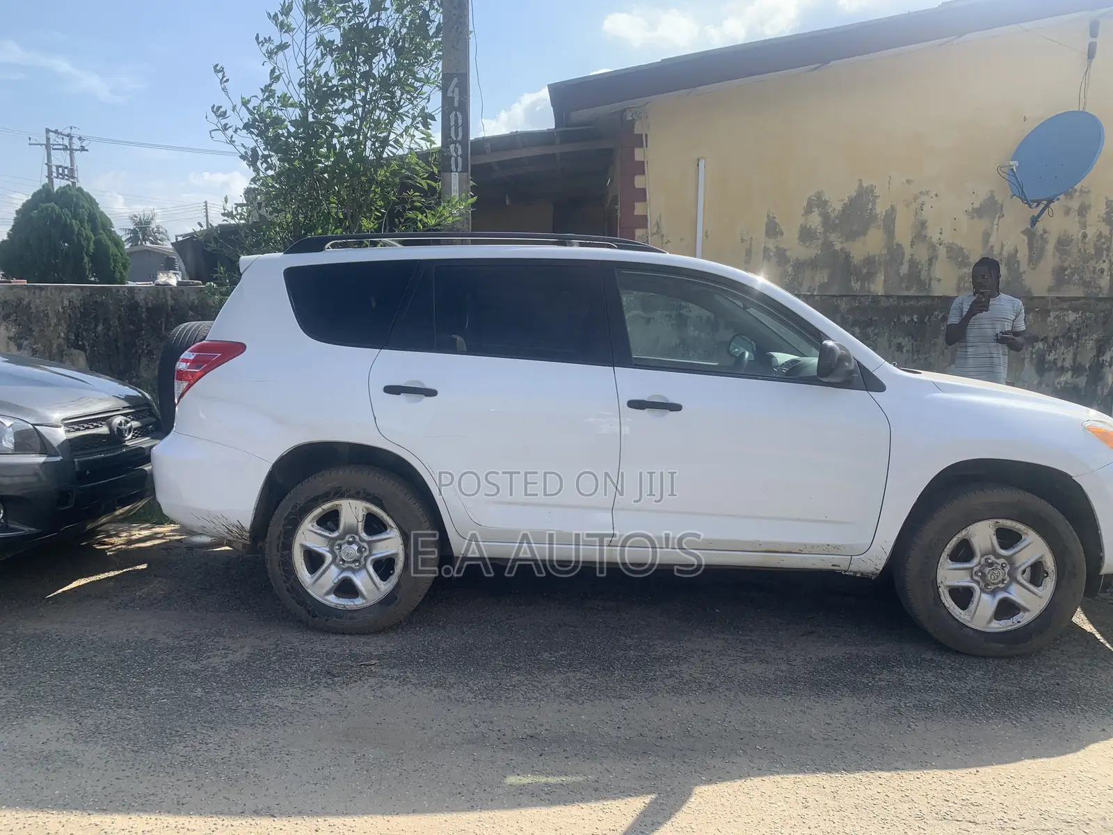 Toyota RAV4 2009 White