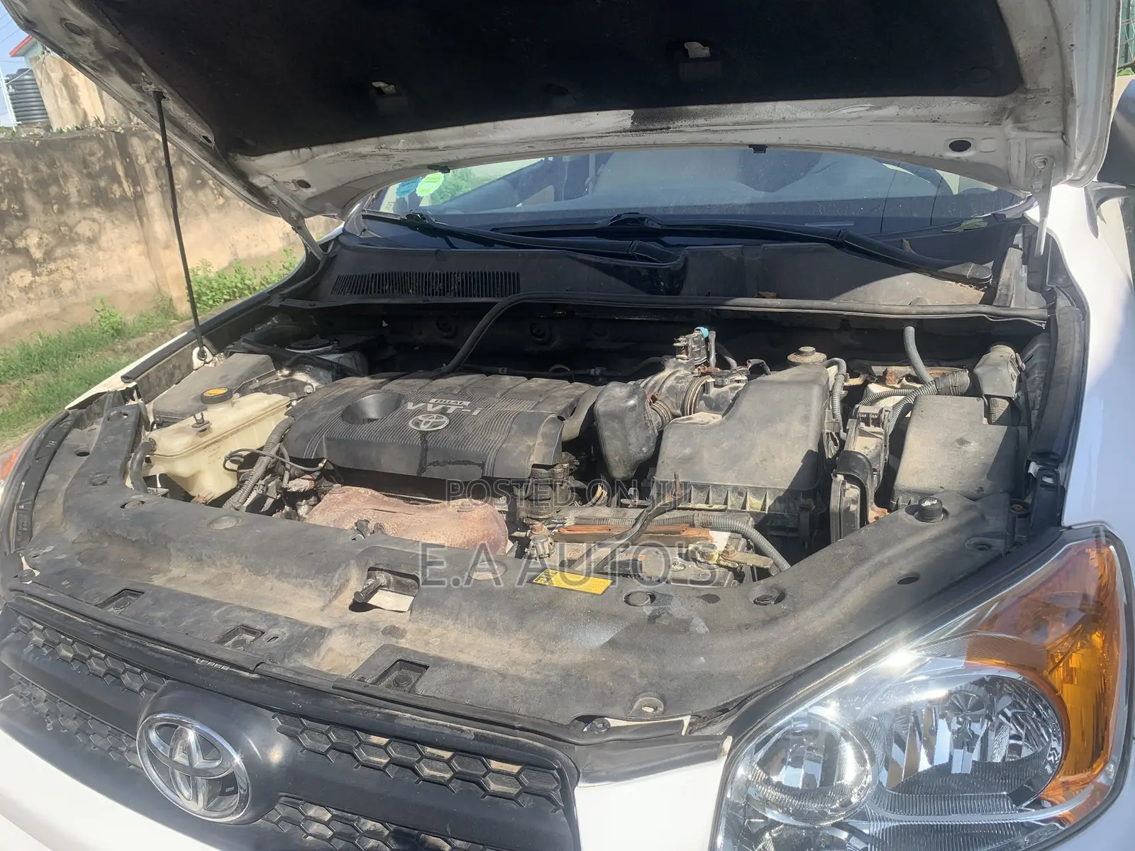 Toyota RAV4 2009 White