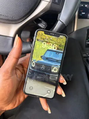 Apple iPhone XR 64 GB Black