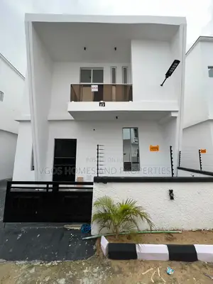 4bdrm House in Ikota for rent