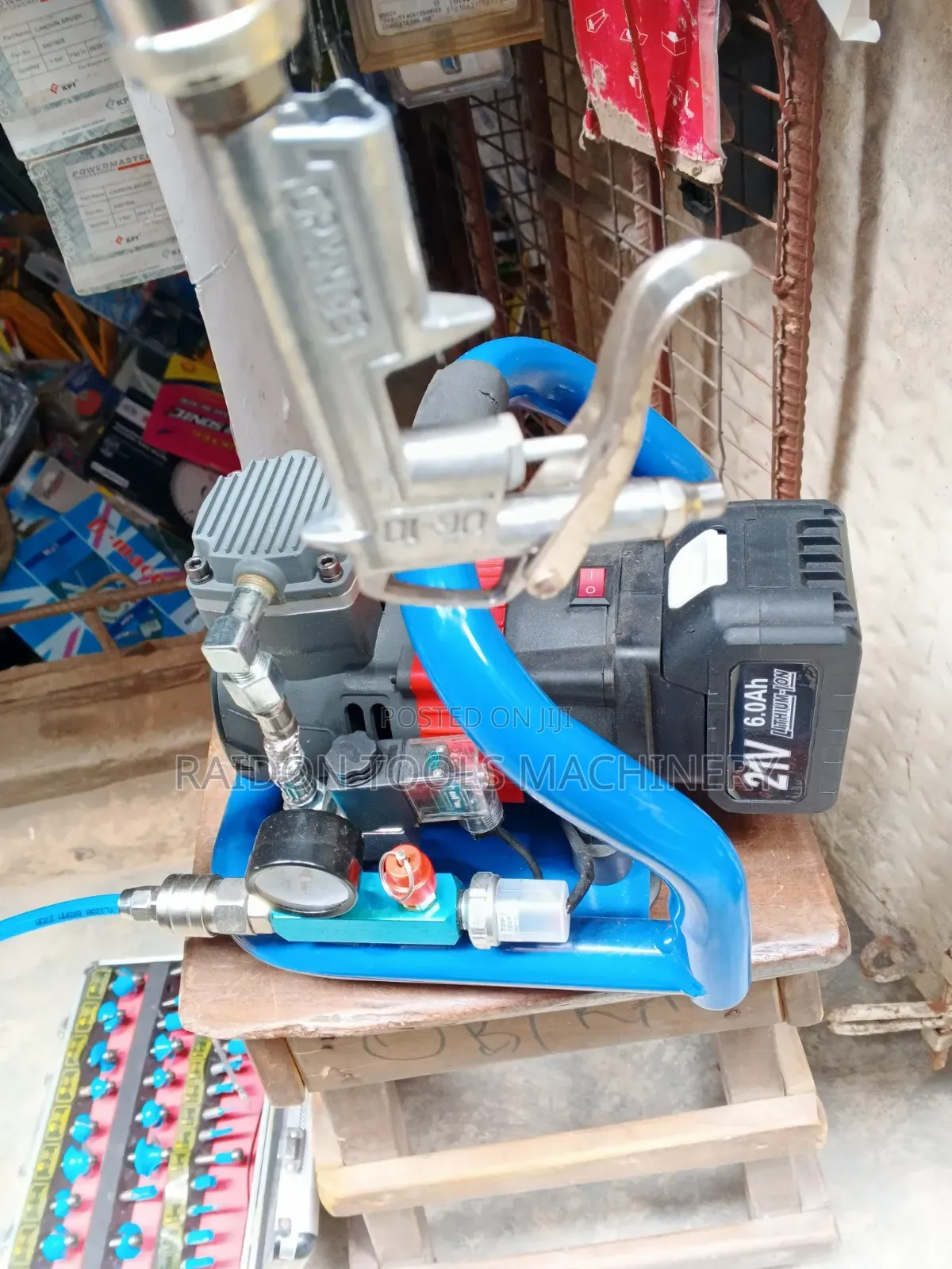 Lithium Battery Air Compressor