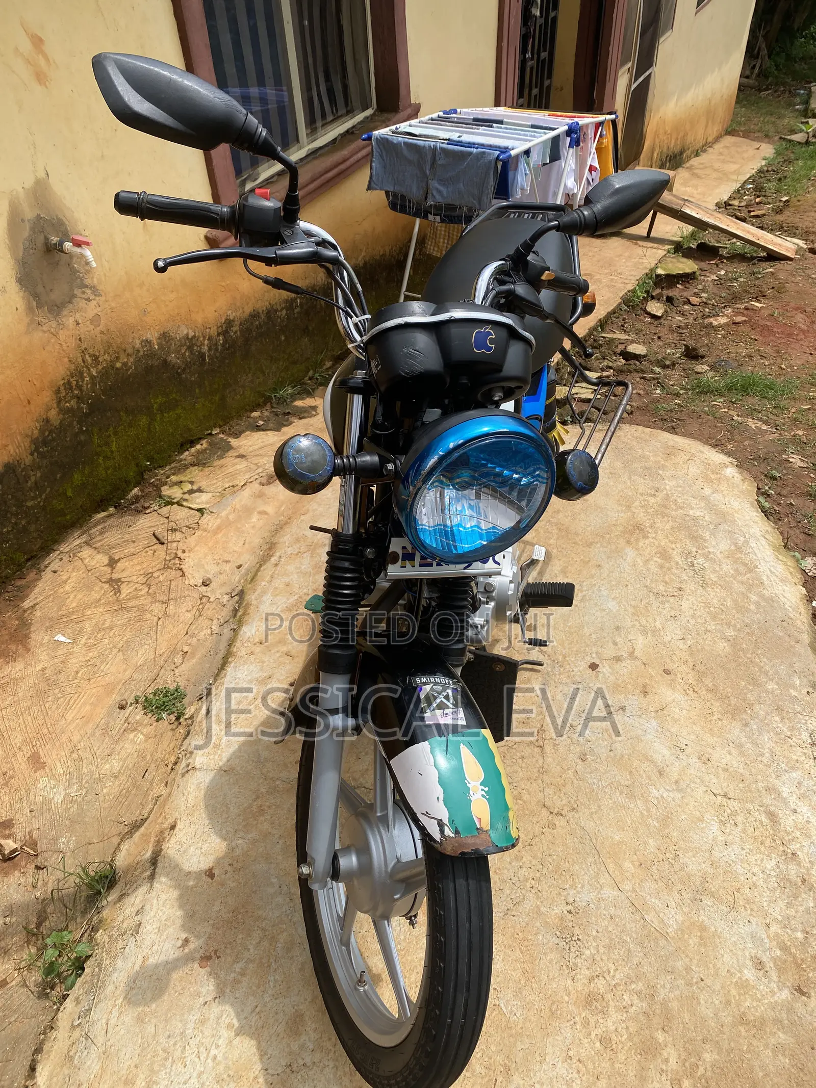 TVS HLX 125 2024 Black