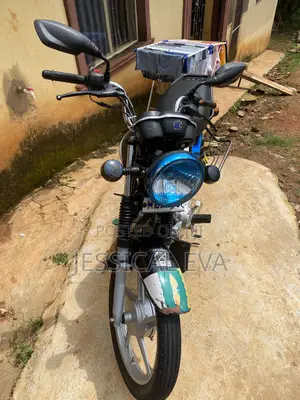 TVS HLX 125 2024 Black