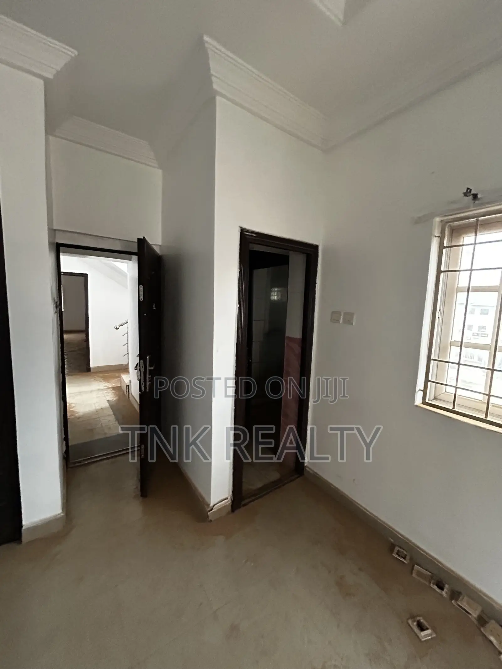 4bedroom Duplex for Office Use