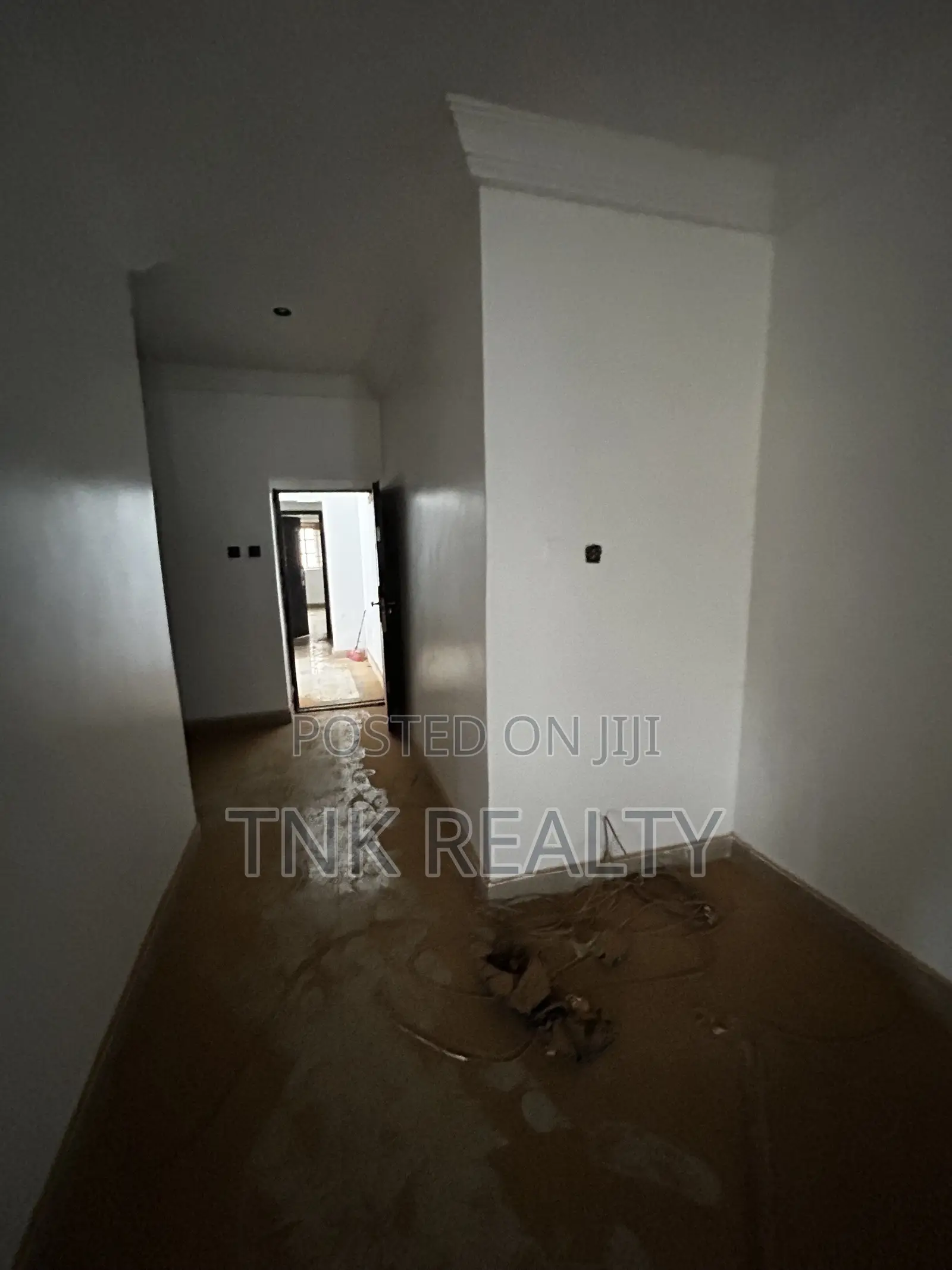 4bedroom Duplex for Office Use