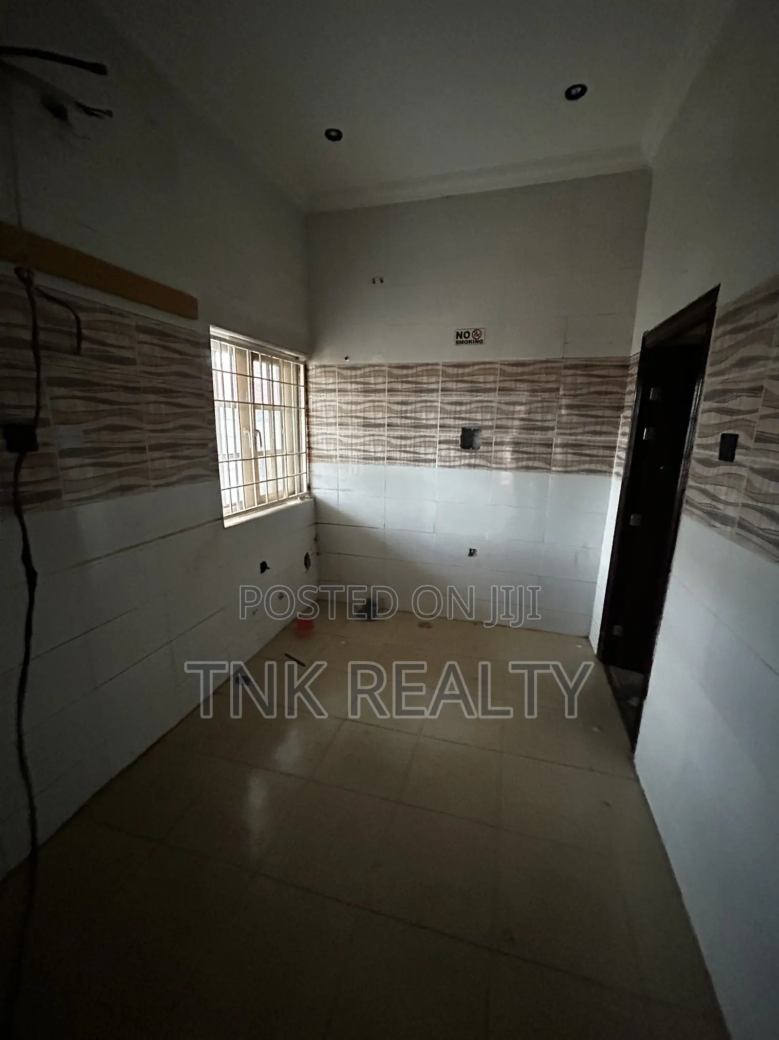 4bedroom Duplex for Office Use