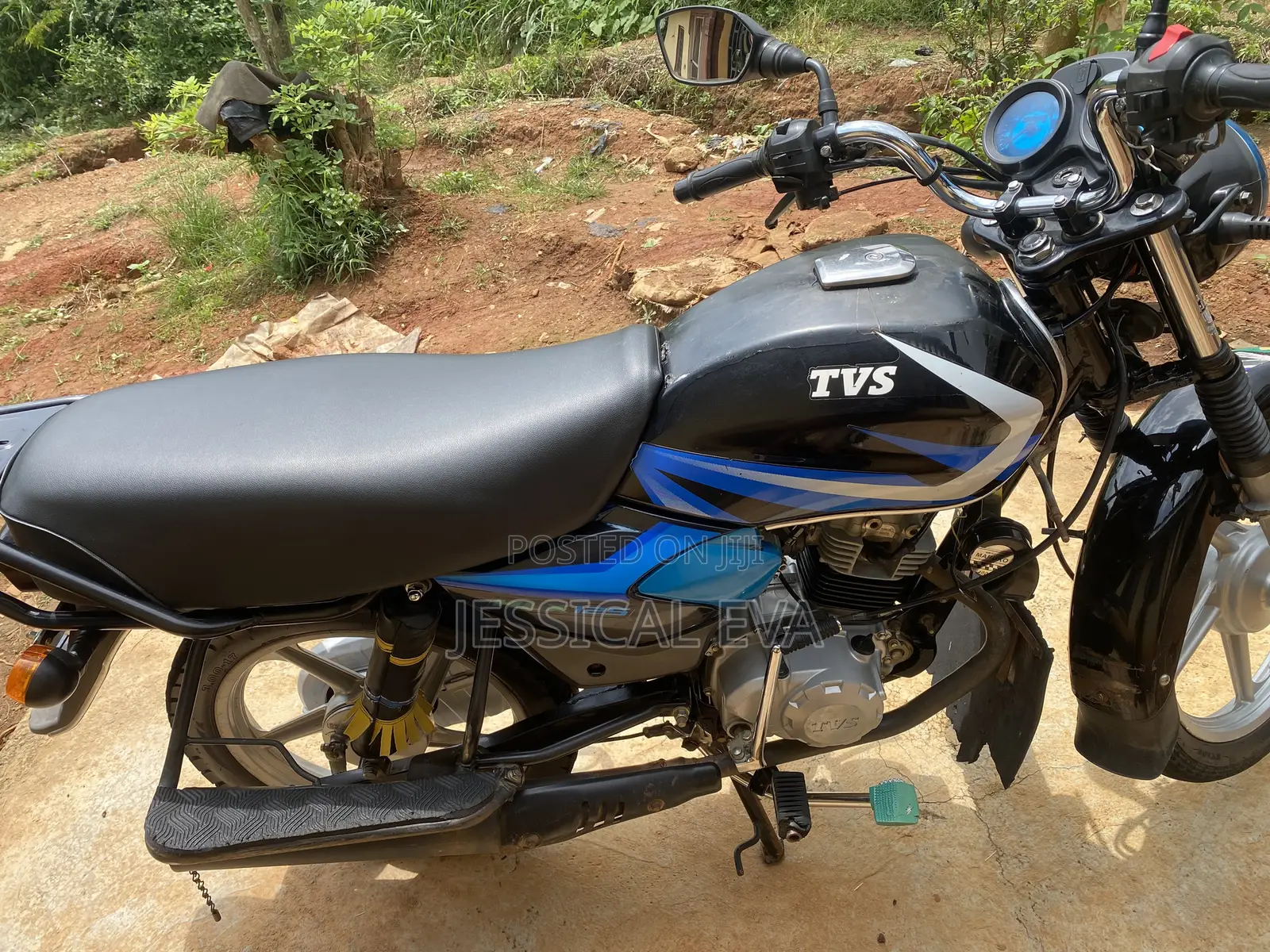TVS HLX 125 2024 Black