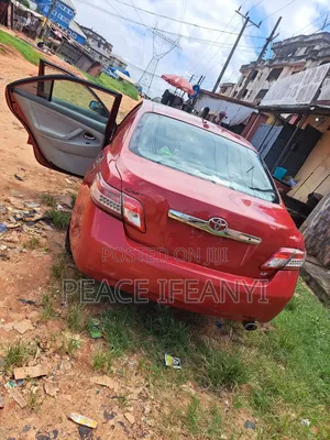 Toyota Camry 2012 Red
