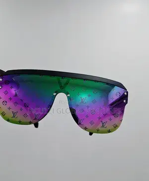 Louis Vuitton - Style Fashion Sunglasses