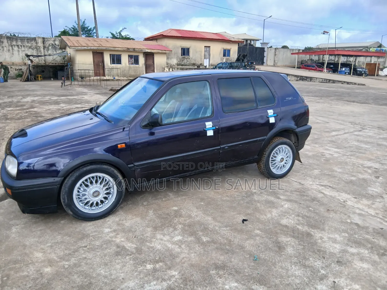 Volkswagen Golf 2000