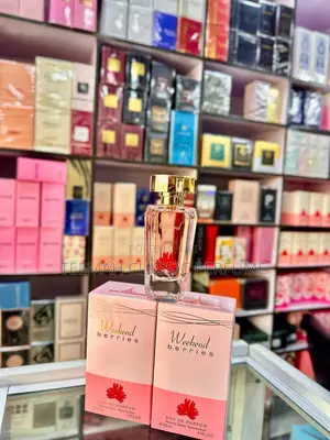 Weekend Berries Natural Spray 50ml – Affordable Perfume