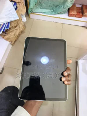 Apple iPad (2022) 64 GB Silver