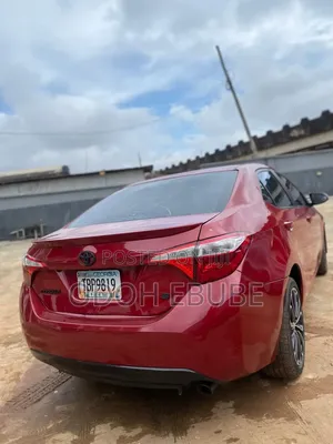 Toyota Corolla 2014 Red