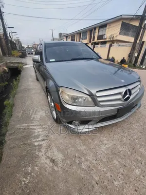 Mercedes-Benz C300 Luxury Sedan AWD (3.0L 6cyl 7A) 2008 Gray