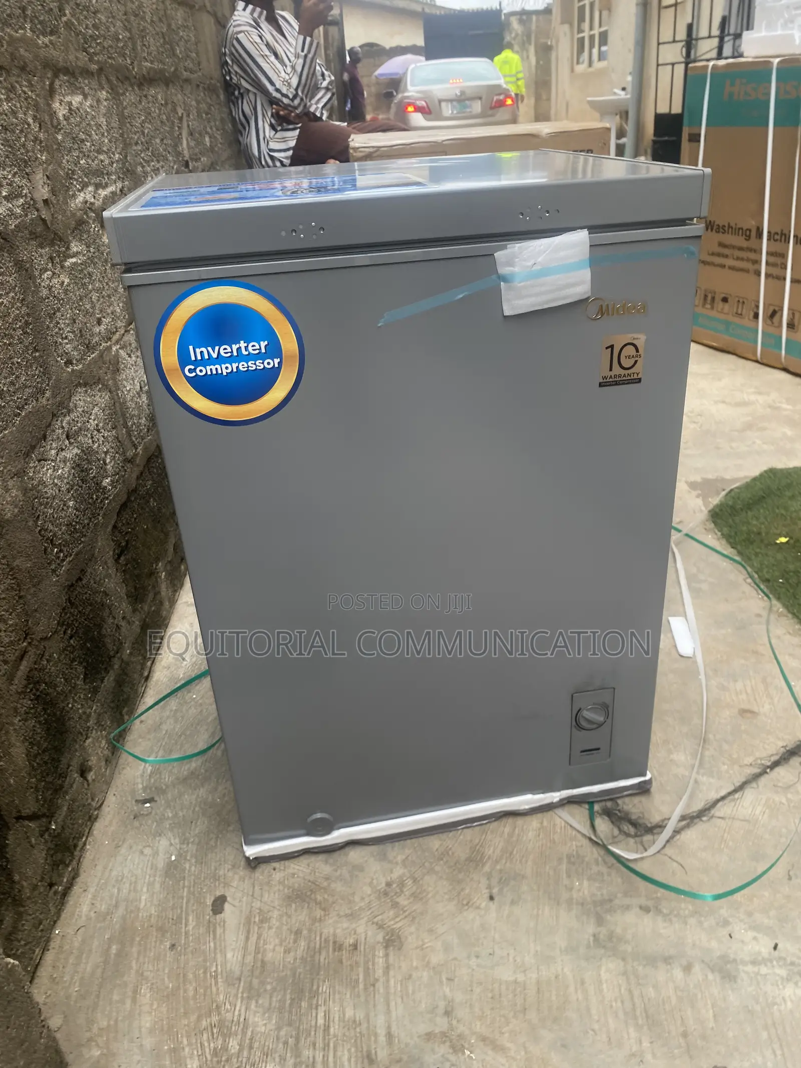 Midea 142L Deep Cooling Inverter Compressor MDRC265FZG43D Freezer