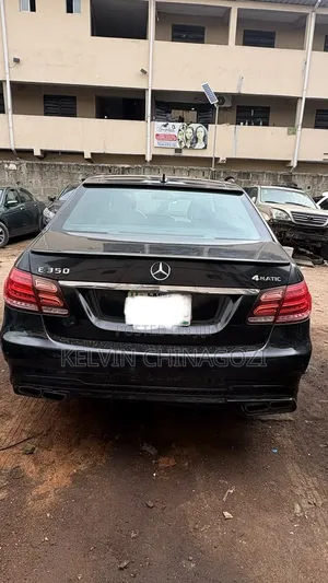 Mercedes-Benz E-Class 2011 Black