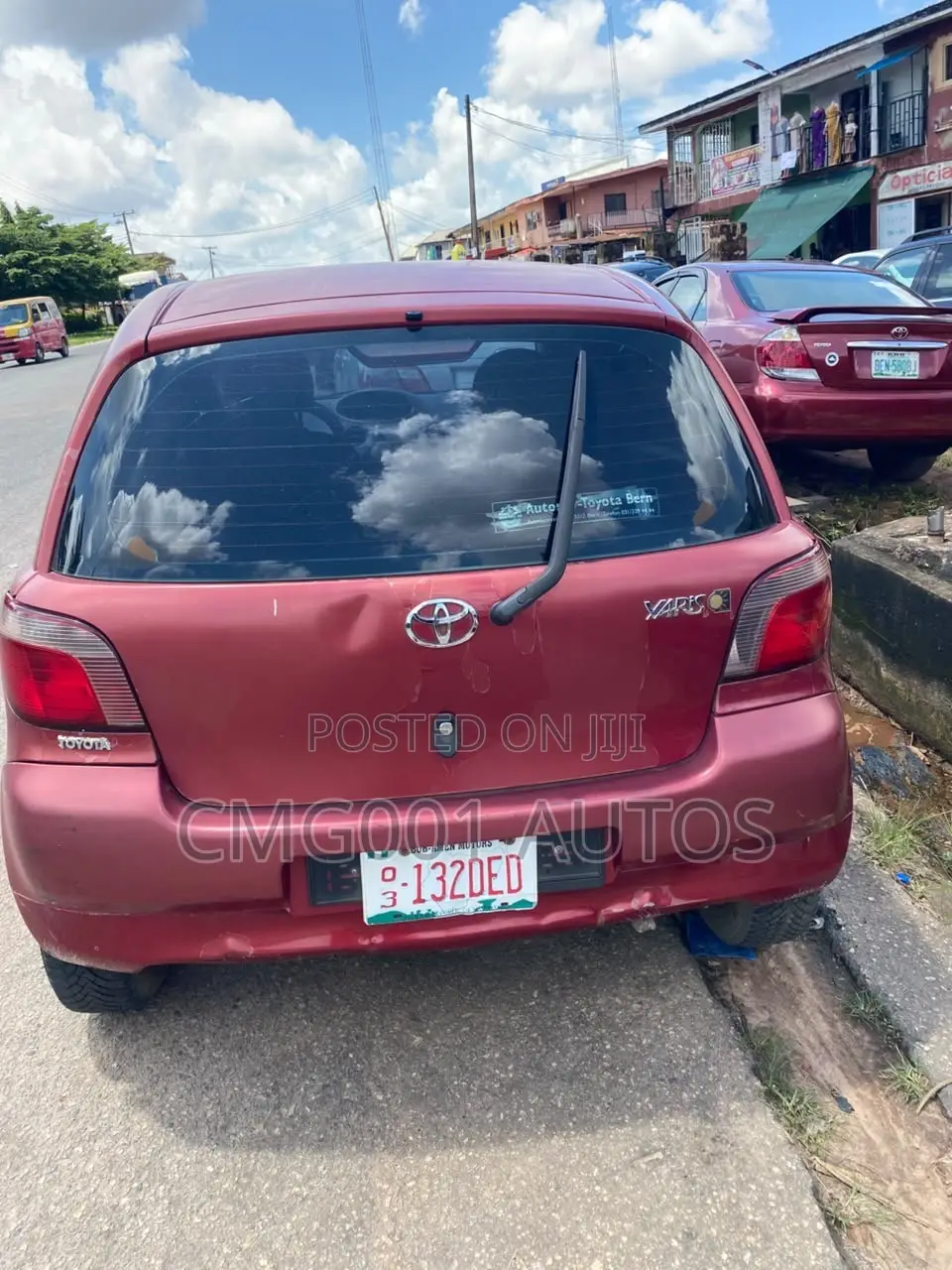 Toyota Yaris 2004 Red