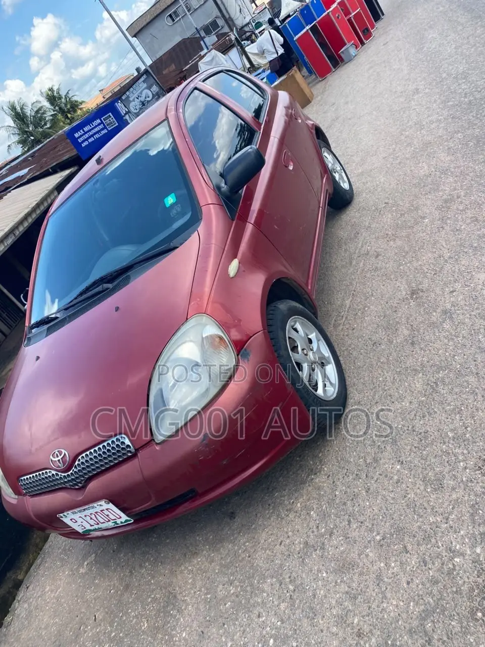 Toyota Yaris 2004 Red
