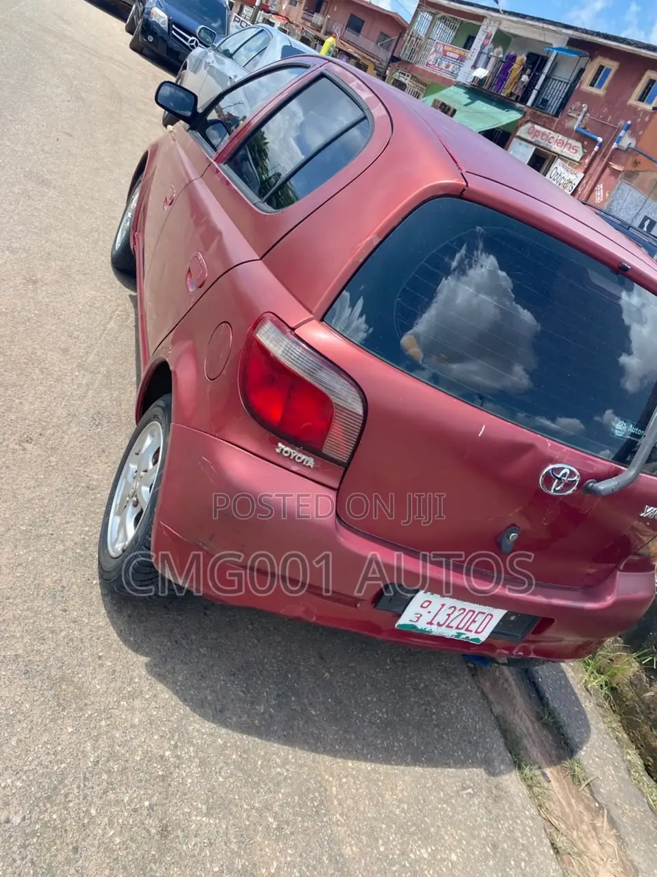 Toyota Yaris 2004 Red