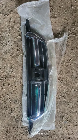Front Ggrill 2003 Honda CRV