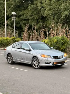 Honda Accord Sport 4dr Sedan FWD (2.4L 4cyl 2A) 2013 Silver