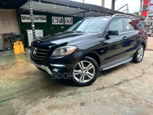 Mercedes-Benz M Class 2012 Black