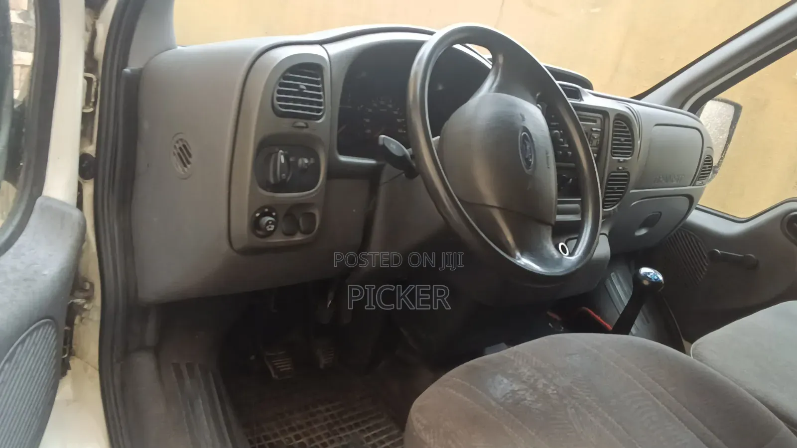 Ford Transit 2005 White