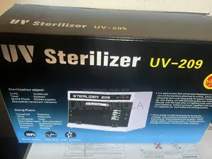 UV Sterilizer UV-209 for Salon and Personal Use