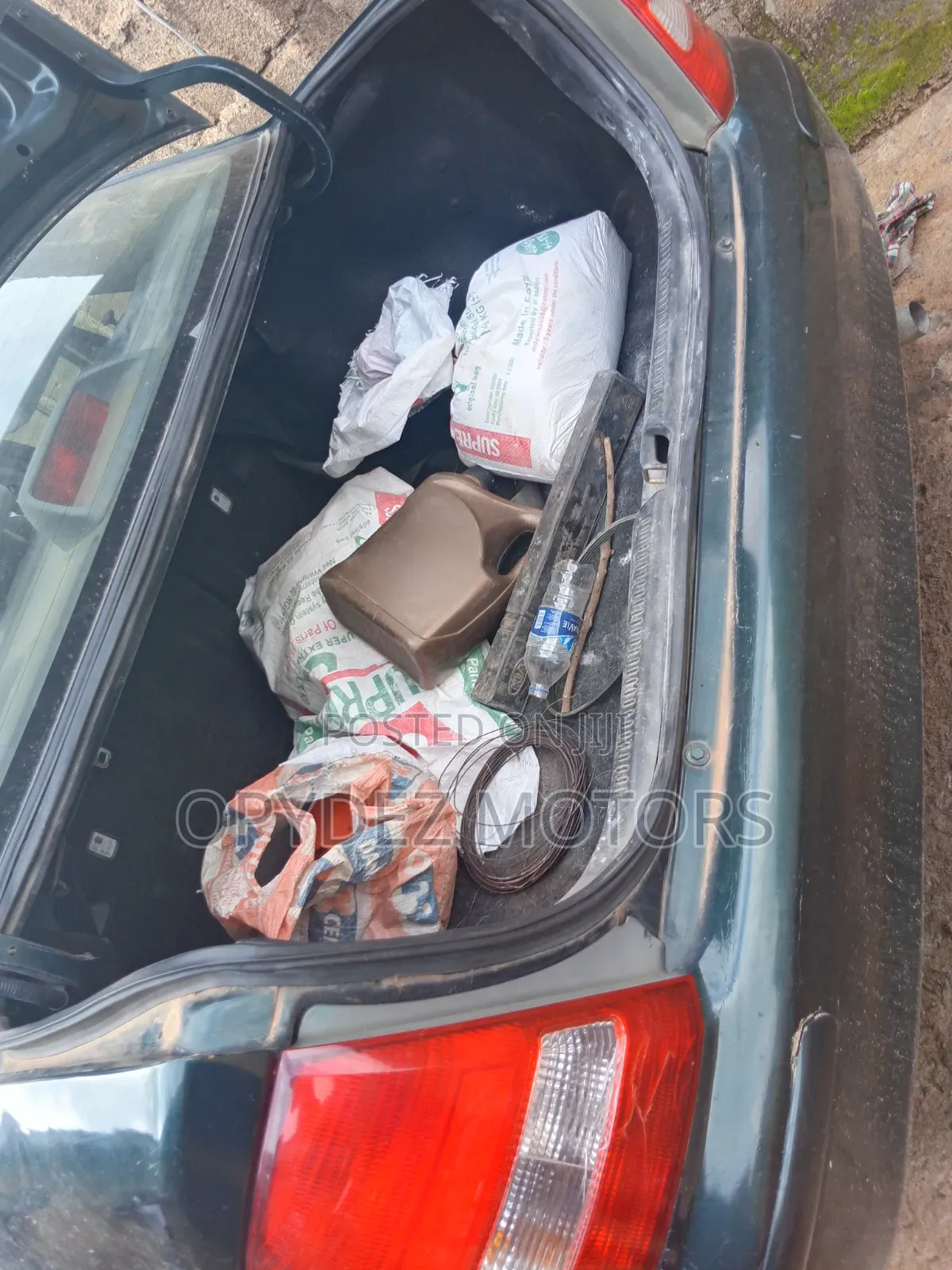 Mazda 323 2004 Green