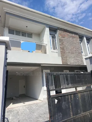 4bdrm Duplex in Near Abraham, Lekki Phase 2 for rent