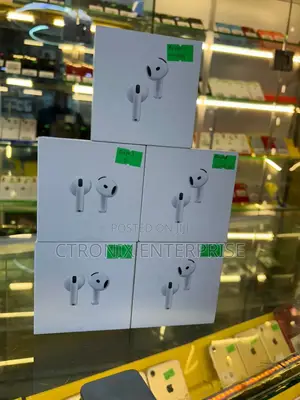 Apple Airpod 5 With Wireless Charging Case