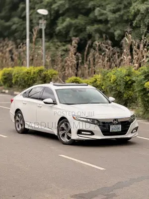 Honda Accord Touring 2.0T 2020 White