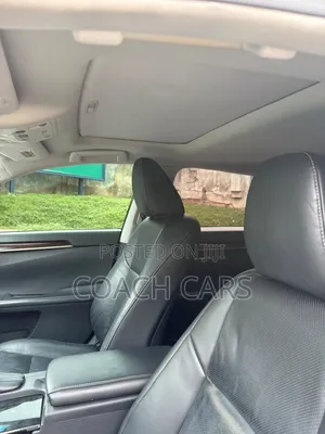 Lexus ES 350 FWD 2013 White