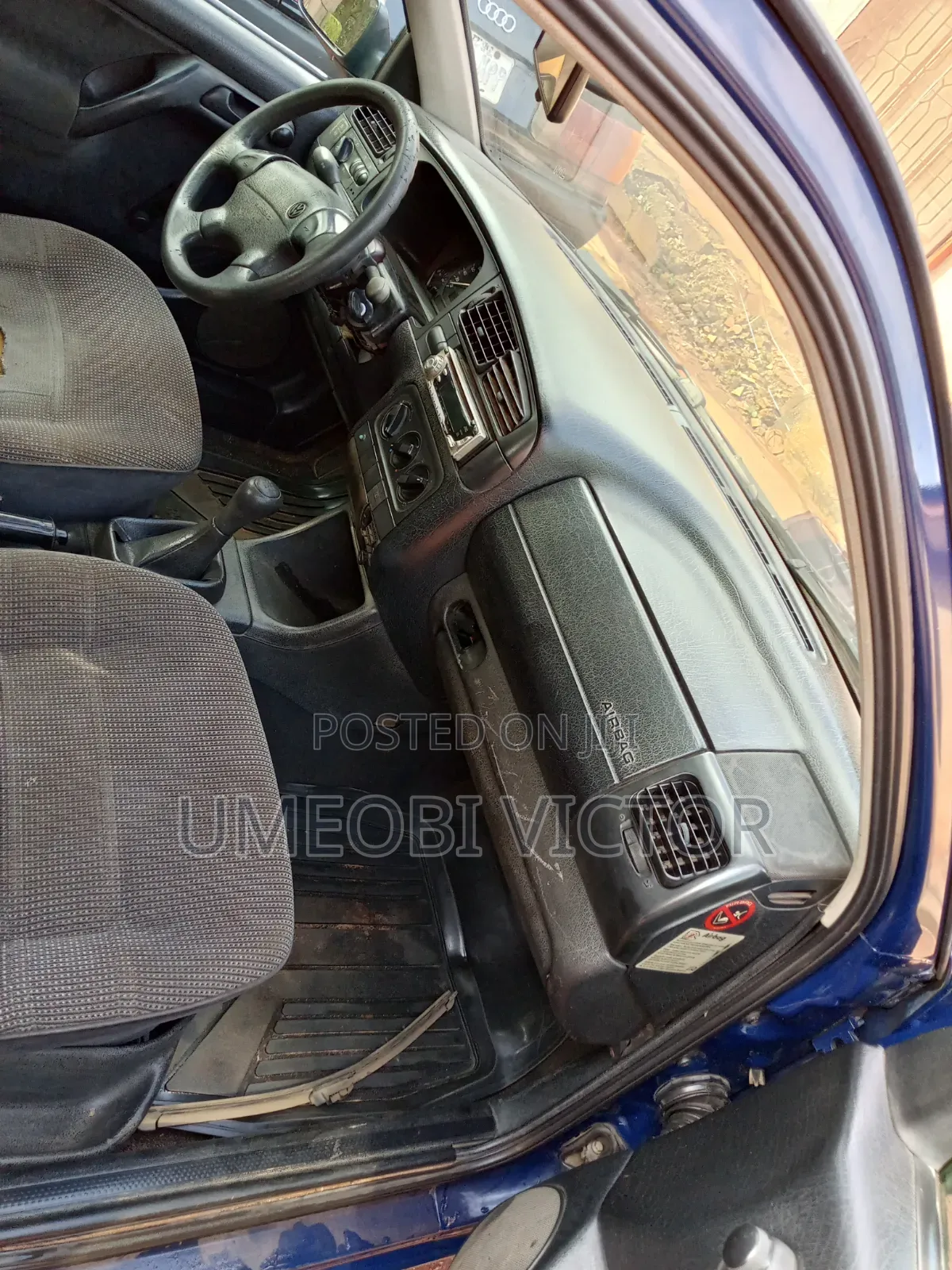 Volkswagen Vento 2001 Blue