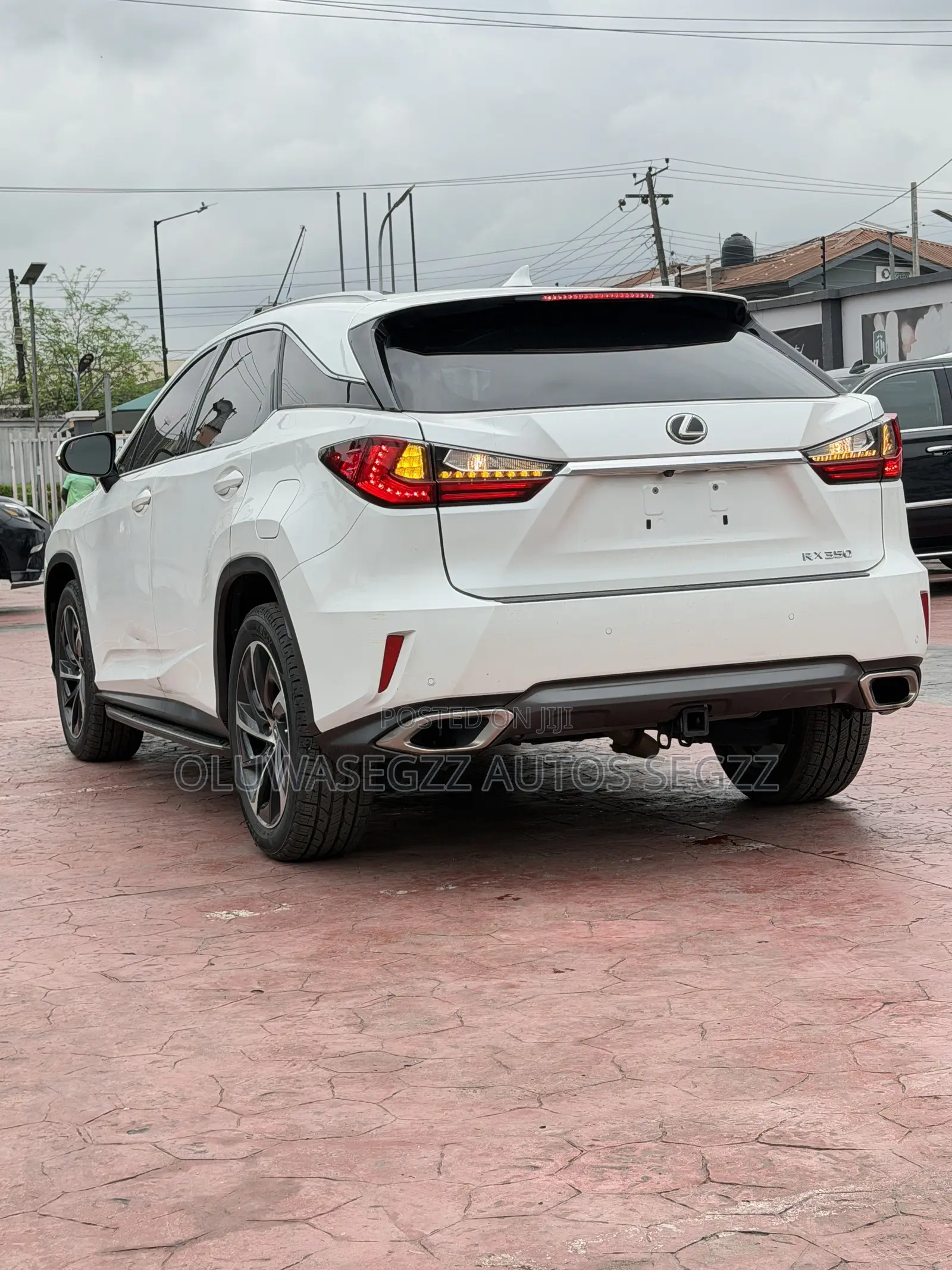 Lexus RX 350 AWD 2017 White