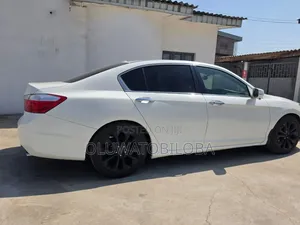Honda Accord EX 4dr Sedan (2.4L 4cyl CVT) 2014 White