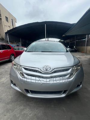 Toyota Venza V6 2010 Silver