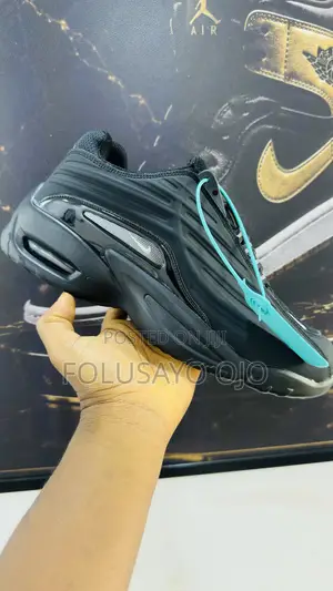 Nocta Sneakers