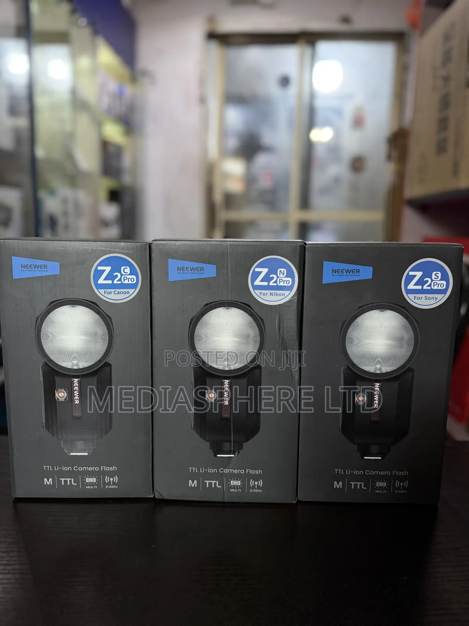 Neewer Z2pro Speedlight
