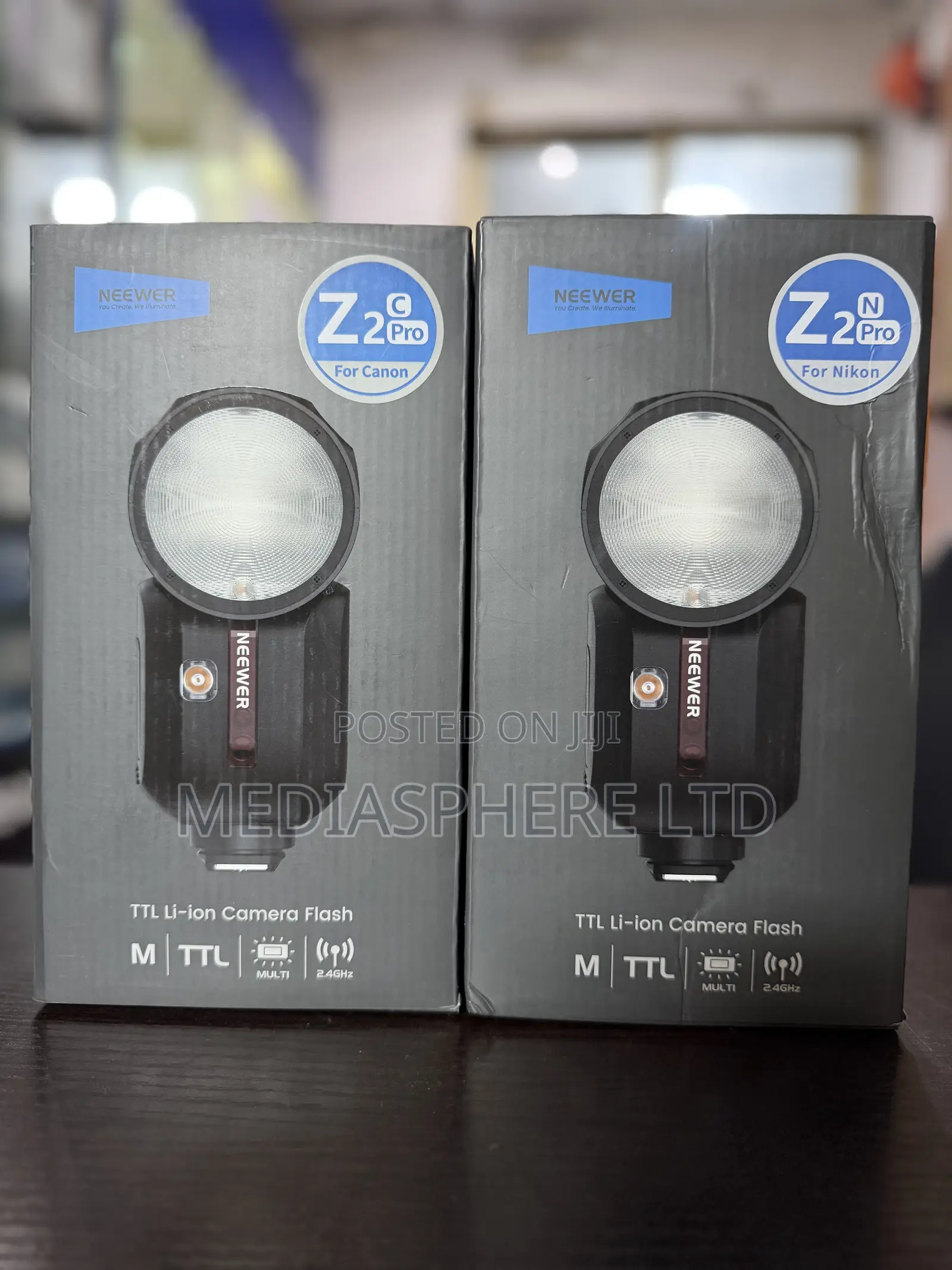 Neewer Z2pro Speedlight
