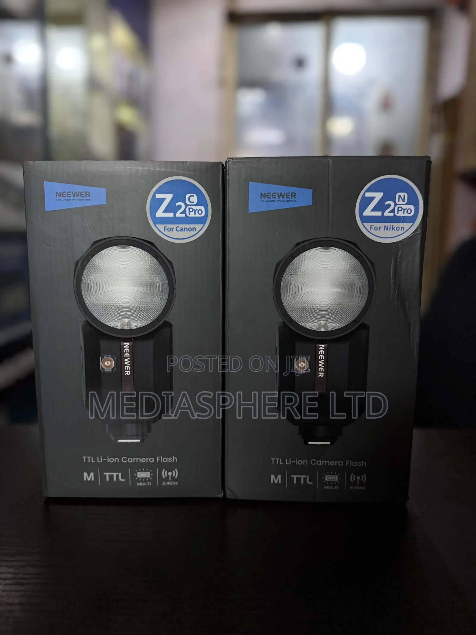 Neewer Z2pro Speedlight