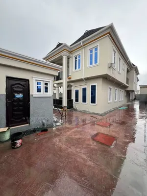 4bdrm Duplex in Lekki Scheme 2 for rent